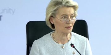 BE, e gatshme të bëjë më shumë për ta sjellë Putinin në tryezë”/ Ursula von der Leyen