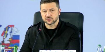Zelensky: Putin nuk po përpiqet për paqen, në Stamboll dërgoi delegacion të nivelit të ulët!
