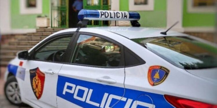 Kreu marrëdhënie seksuale me dhunë me vajzën e tij të mitur, arrestohet 60-vjeçari, pritet ekstradimi drejt Italisë