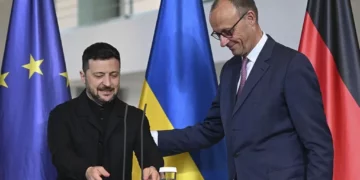 Gjermania do të ndihmojë Ukrainën të prodhojë raketa me rreze të gjatë veprimi