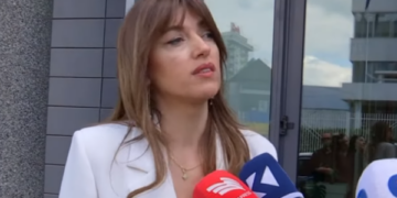 Albulena Haxhiu e VV: Po presim vendimin e Kushtetueses për votimin e fshehtë