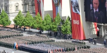 Rusia mban Paradën e Ditës së Fitores në Sheshin e Kuq të Moskës