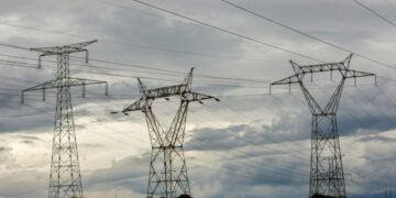 KESH ble energji elektrike në treg të huaj, shpenzon 14 mln euro në qershor