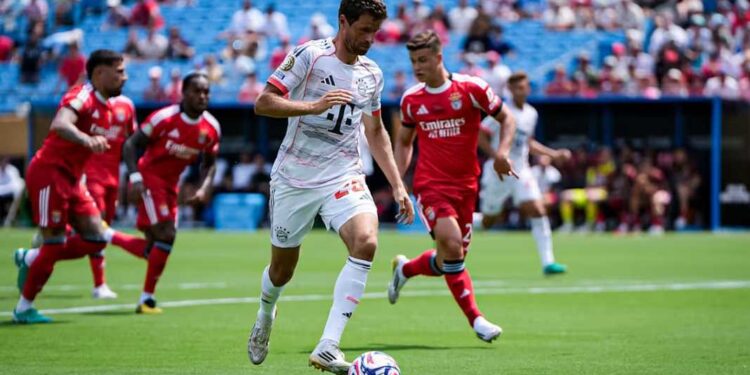 Botërori i Klubeve: Benfica surprizon Bayernin, rezultat historik për Auckland City