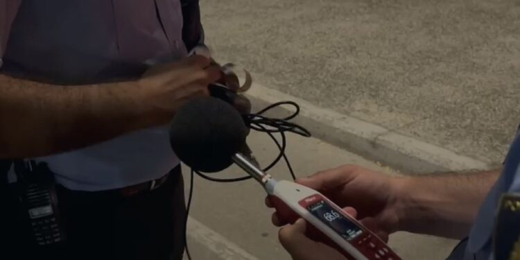 policia e Vlorës kryen kontrolle gjatë natës në baret dhe diskot përgjatë Lungomares