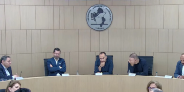 PD: Mungojnë 130 mijë fletë votimi! KAS vendos verifikimin e katër kutive në qarkun e Vlorës