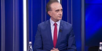 “Vërteton vjedhjen e votave”, habit demokrati: Rama nuk i do 83 mandate, i dolën zgjedhjet jashtë kontrollit