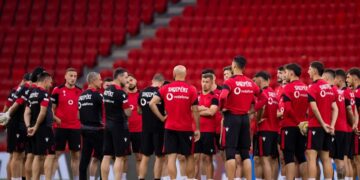 Kombëtarja shqiptare mbyll përgatitjet për ndeshjen me Serbinë