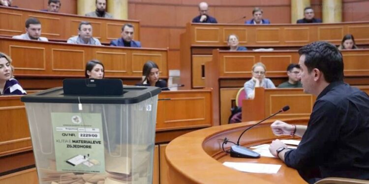 Këshilli Bashkiak mblidhet më 10 qershor, pritet shkarkimi i Veliajt