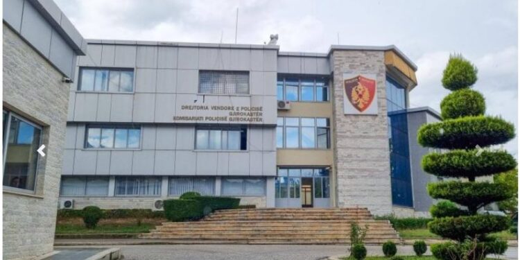 I kërkuar për vjedhje në objekte kulti, ndalohet 21-vjeçari