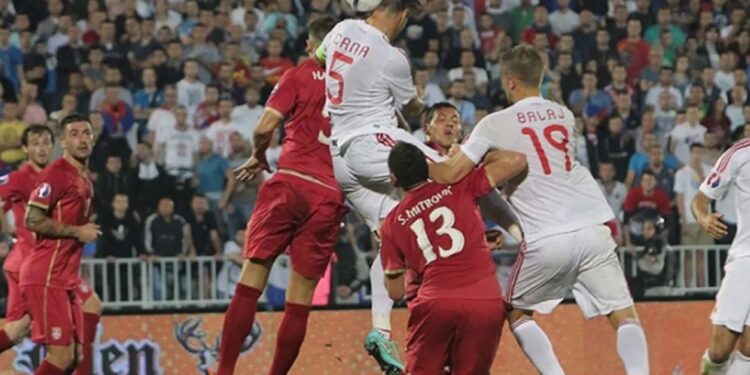 “Më shumë se një ndeshje futbolli”, Shqipëri-Serbi në “sytë” e The Guardian