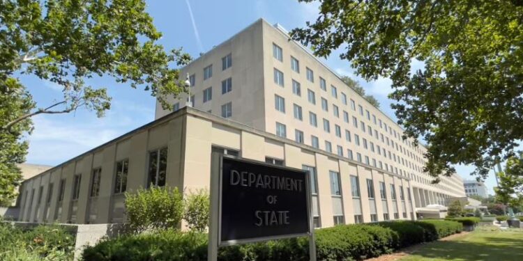 DASH: Amerikan i vrarë në Ukrainë, dënohen sulmet në Kiev