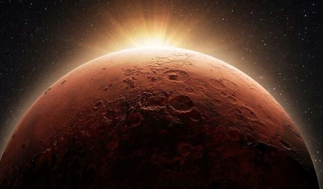 NASA zbulon një vullkan të shuar në Mars, mund të ketë pasur jetë pranë tij
