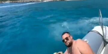 Goditi me gomone turistin në Gjipe, Gjykata e Vlorë jep vendimin për drejtuesin e mjetit