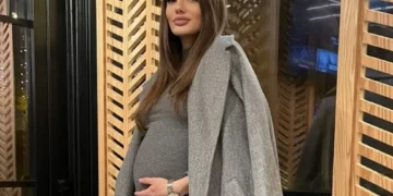 Ana Lika rrëfen sëmundjen neurologjike: Kisha frikë ta tregoja, vajzës i ndërpreva gjirin