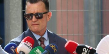 Avokati për Metën: Nuk trajtohet si qytetar i zakonshëm, paraburgimi i padrejtë