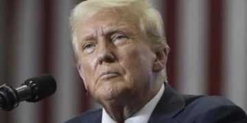 Tensionet me Iranin/ Trump dërgon mesazh paqeje pas sulmeve: Bota ka nevojë për qetësi