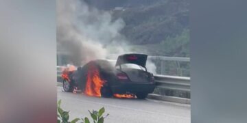 Përse djegiet e makinave po rrisin bilance? Ekspertët tregojnë se ku gabojnë shoferët