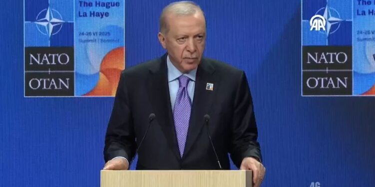 Erdogan nga Samiti i NATO-s: Sa të jetë KFOR-i turk në veri të Kosovës, nuk do të ketë probleme