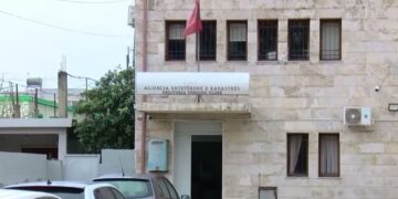 Lëvizje në drejtimin e Kadastrës së Vlorës