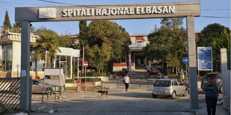 Aksident i rëndë në Elbasan–Librazhd