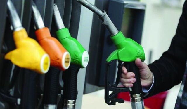 Rritet ndjeshëm çmimi i naftës në tregjet ndërkombëtare, ndryshon menjëherë edhe në Shqipëri