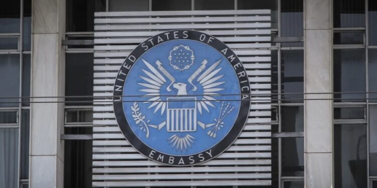 Ambasada Amerikane në Greqi anulon aktivitetet për Ditën e Pavarësisë