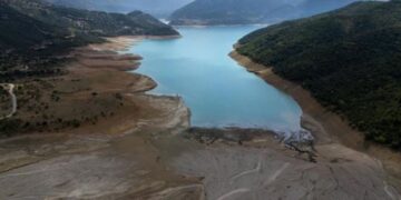 Kriza e ujit thellohet, rezervat në nivele alarmante në këtë shtet