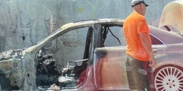 Aksident i trefishtë në kryeqytet, një makinë përfshihet nga flakët