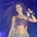 Në mes të koncertit, Eleni Foureira deklaron me krenari: Unë i bëj të gjitha, jam shqiptare