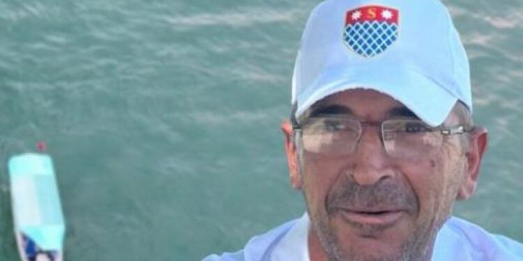 Turistët: Arben Anamali na dha edhe jelekun, sakrifikoi jetën për ne