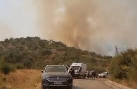 Shefi i komisariatit të Delvinës pësoi djegie gjatë shuarjes së zjarrit në Senicë dhe u nis me helikopter drejt Tiranës