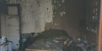 52-vjeçarja në Pogradec, e gjetur e pajetë në banesën e djegur, dyshohet se është vrarë