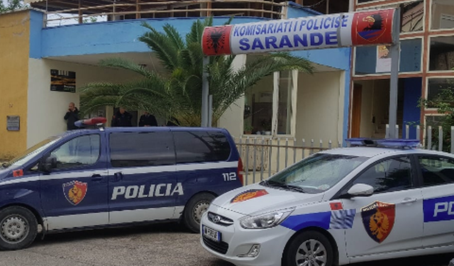 Plagosje me armë zjarri në Borsh, i riu qëllon shokun pas debatit