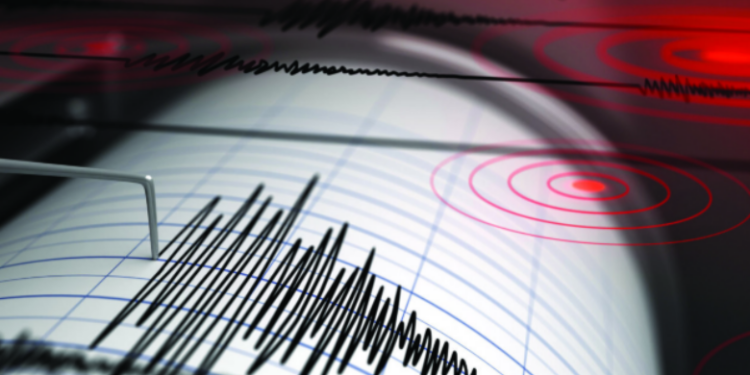 Tërmeti me magnitudë 6.9 godet Indonezinë, nuk raportohen të lënduar