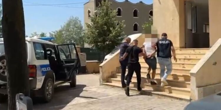 I dënuar për trafik narkotikësh me 11 vite burg, arrestohet në Kukës 28-vjeçari