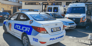 Pl*gosja e 28-vjeçarit në Fresk, vihet në pranga një person, në kërkim një tjetër