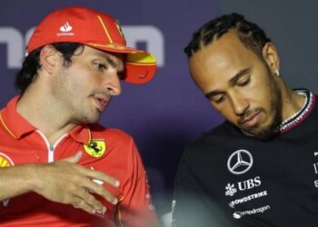 Fred Vasseur: Hamilton nuk është si Sainz, i duheshin disa gara për t’u përshtatur te Ferrari