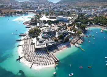 Franceinfo: Shqipëria, El Doradoja e re e turizmit evropian