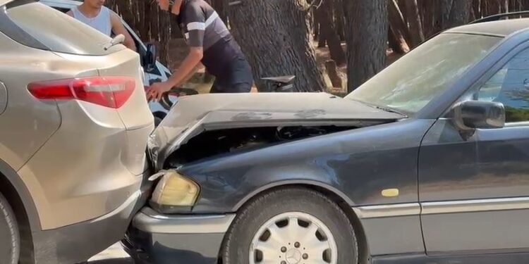 Aksident në aksin drejt Zvërnecit, pesë të plagosur, mes tyre një fëmijë