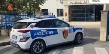 Plagosja e 27-vjeçarit me armë në Tiranë: 3 të arrestuar, një tjetër në kërkim