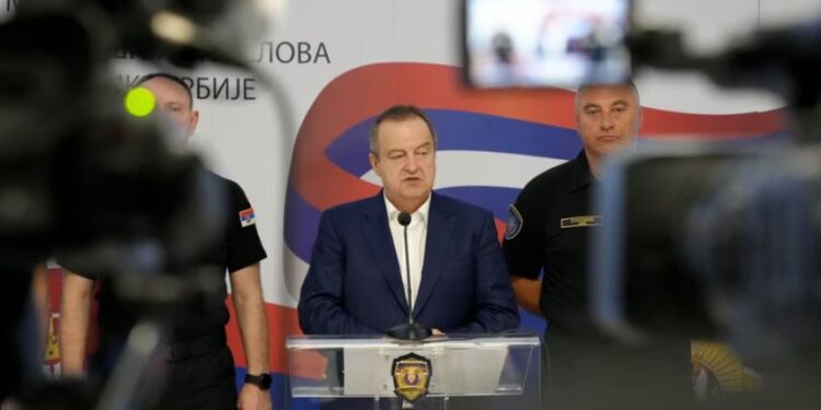 Daçiç: Kroatë e sllovenë mes të arrestuarve gjatë protestave në Serbi