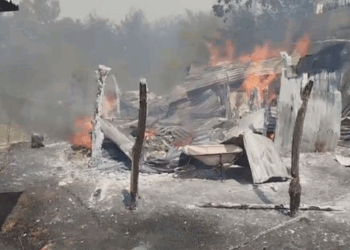 Familja mbetet në qiell të hapur, shkrumbohet banesa në Lushnje