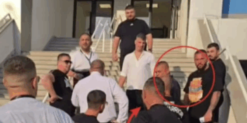 Parandalohet skandali para sfidës së Conference League, tifozi rumun futet me simbol serb në ‘Fadil Vokrri’