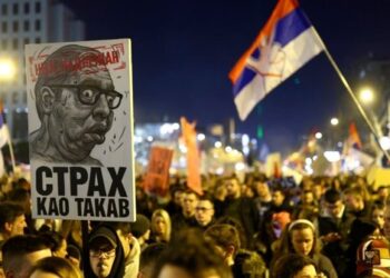 Vuçiç i fton për debat televiziv, përfaqësuesit e protestuesve: Vizionet tona vetëm kur të shpallë zgjedhje të parakohshme