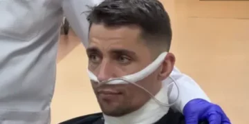 Ushtari ukrainas mbijeton pas 5 ditësh zvarritjeje me fytin e prerë nga trupat ruse