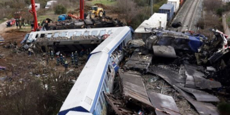 Aksidenti hekurudhor në Tempi ku vdiqën 57 njerëz! Raporti ‘përmbys’ skenarin e deritanishëm: Vagoni i dytë s’kishte lëndë djegëse