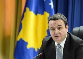 KRIZA THELLOHET/ BE-ja pezullon përkohësisht takimet zyrtare me Albin Kurtin