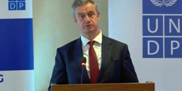 Mbi 1500 të zhdukur në Kosovë, ambasadori britanik: Procesi ka mbetur në vend, duhet të ecet sa më shpejt!