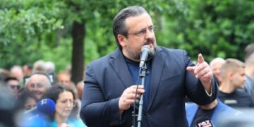 “Koha për ndryshim thelbësor”/ Teliti: Ikin shqiptarët e vijnë të huajt, dështim politik me kosto të lartë sociale